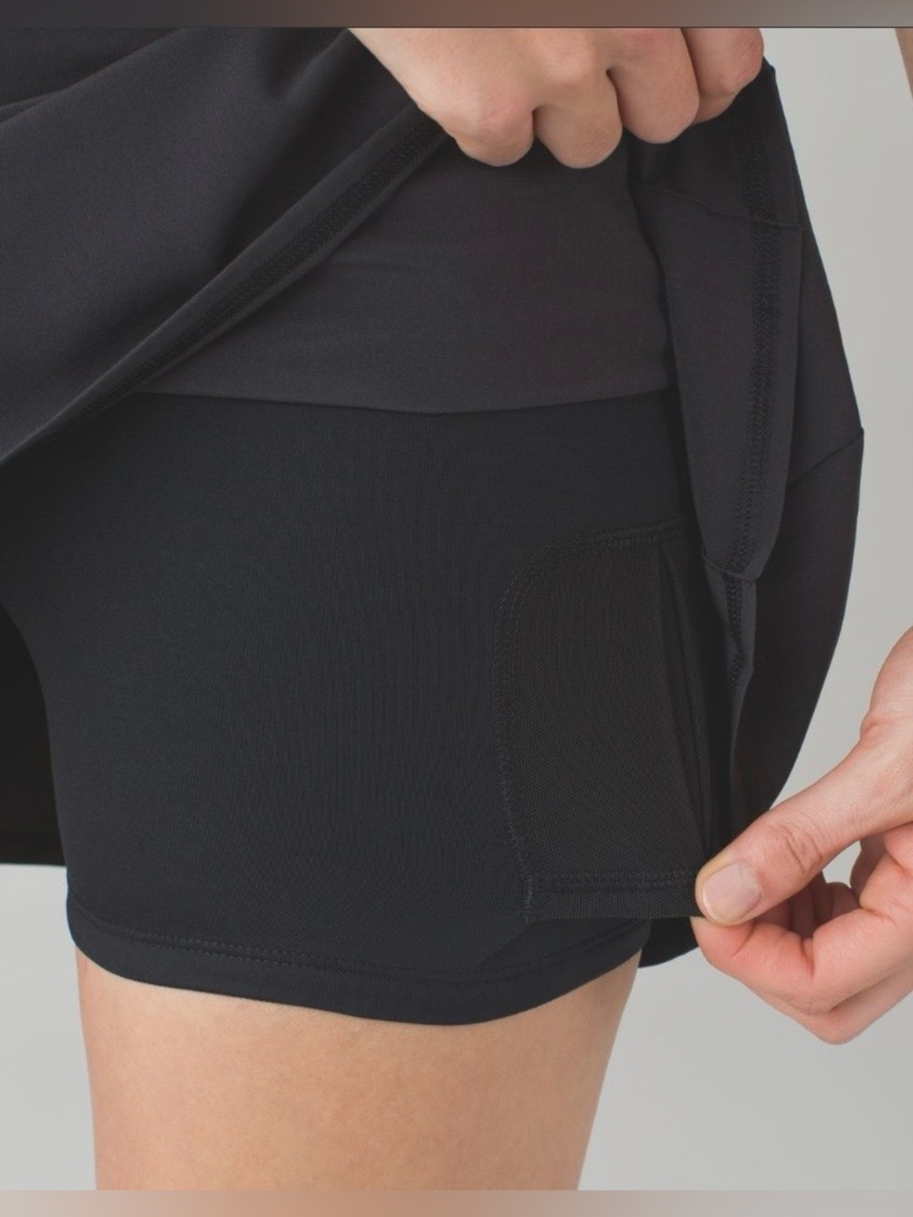 lululemon athletica Black Tiered Pleated Skort - Picture 2 of 10